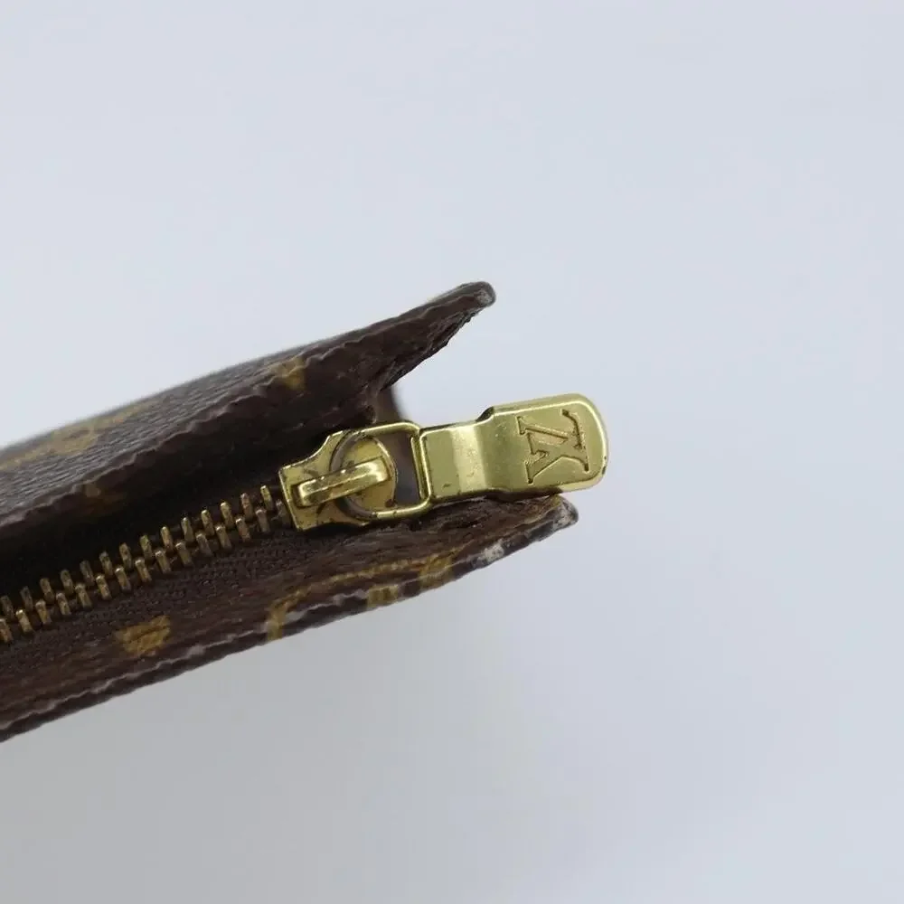 Louis Vuitton height width